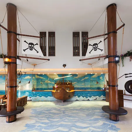 Pirates Club Resort Kemer