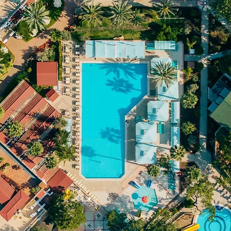 Resort Pirates Club
