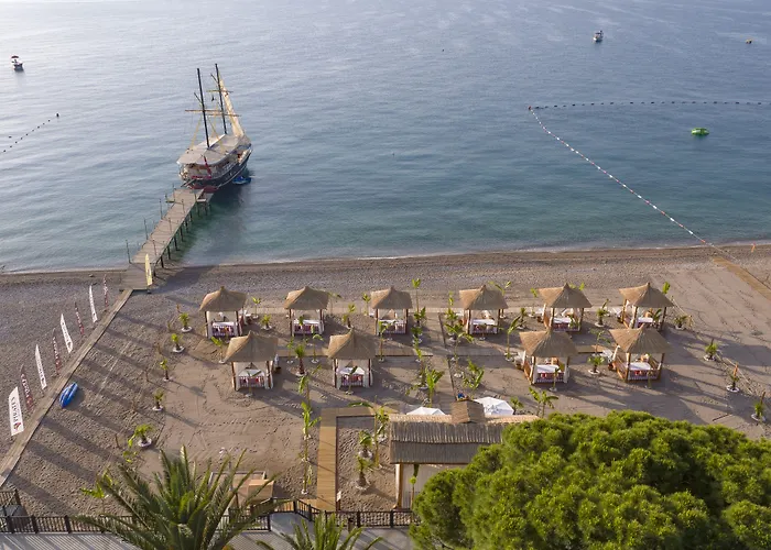 Pirates Club Текирова