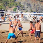 Pirates Club Κεμέρ