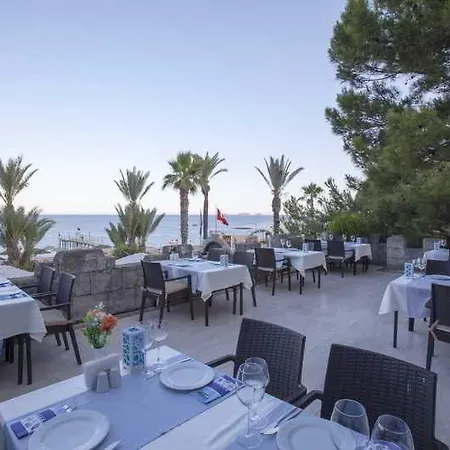Resort Pirate's Club 5*