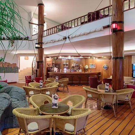 Pirate's Club Resort