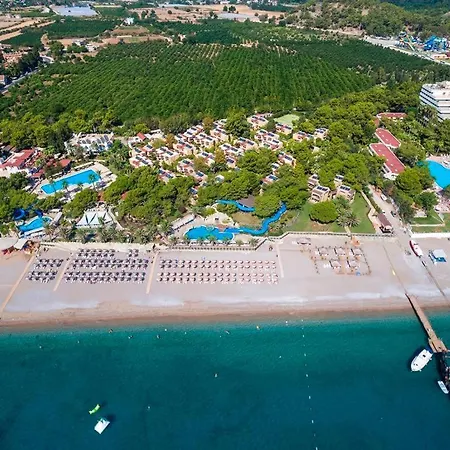 Pirate's Club Resort 5*