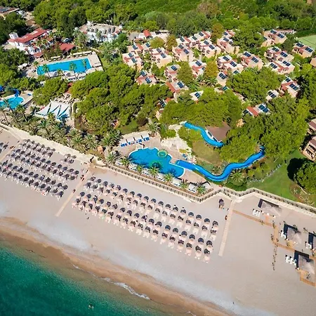 Resort Pirate's Club 5*