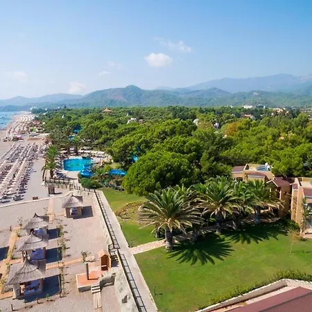 Pirate's Club Resort 5*