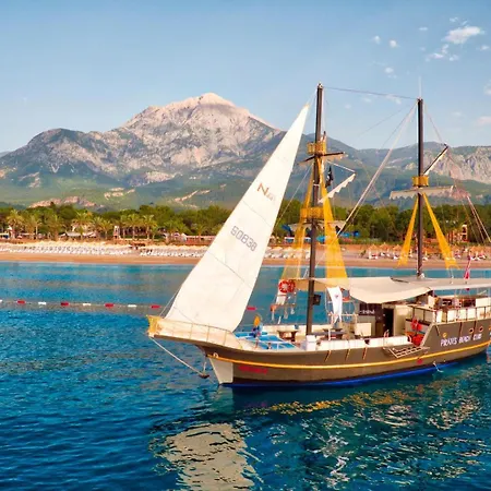 Pirate's Club Resort