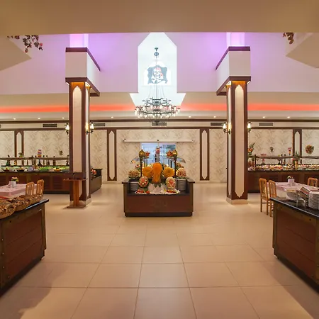 Pirates Club Resort 5*