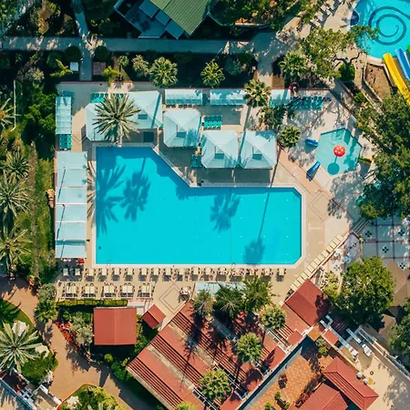 Pirates Club Üdülőközpont 5*