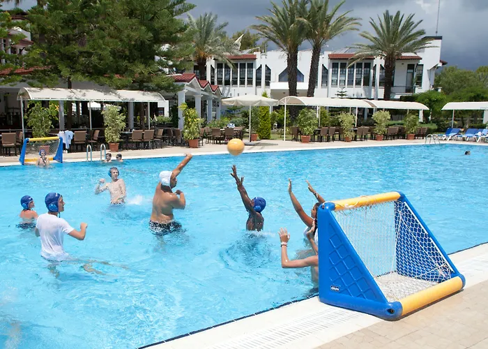 Semesteranläggning (resort) Pirates Club 5*