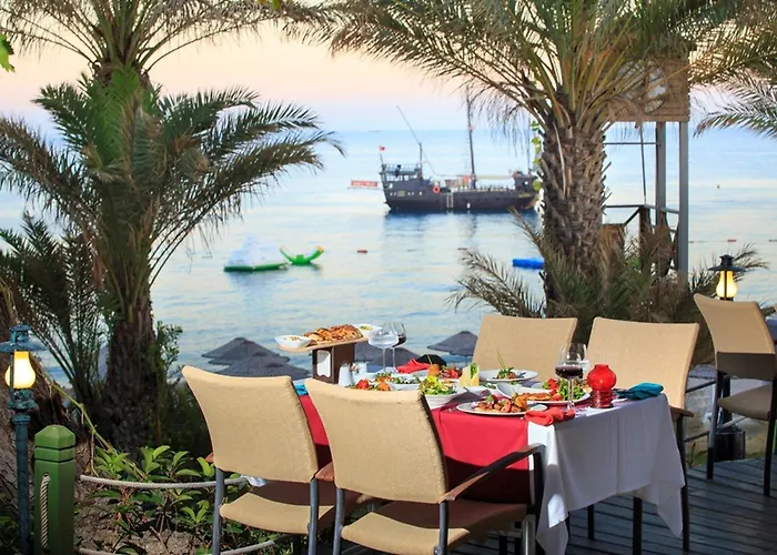 Semesteranläggning (resort) Pirates Club 5*